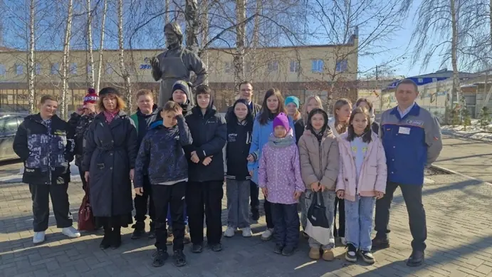 Каникулы с пользой: 5В класс в ГК «ЭРИС»